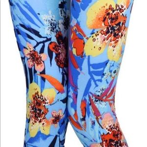 New Blue Floral Peachskin Leggings plus size